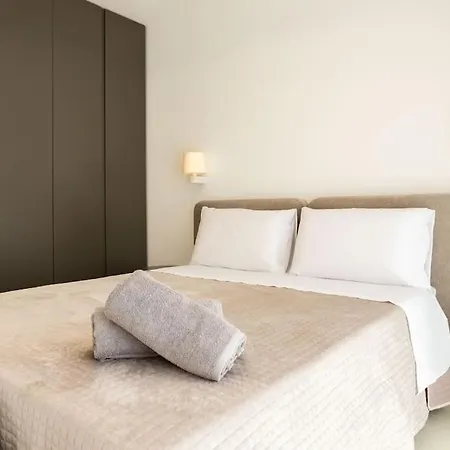 Luxury Jacuzzi Diana